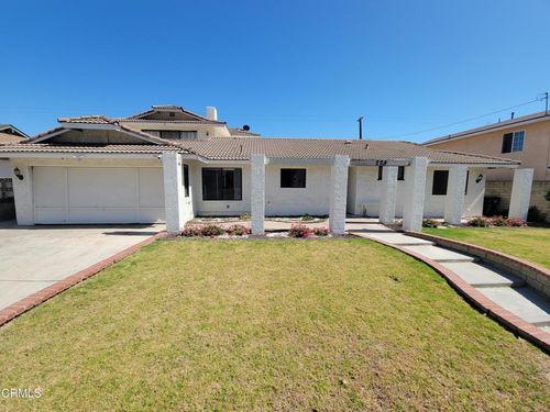 224 W Santa Paula St, Santa Paula, CA, 93060-2522 | Card Image