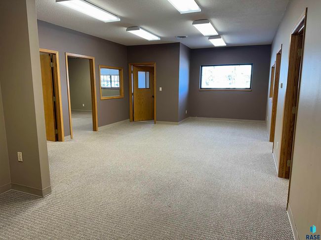 911 Sixth St, Home with 0 bedrooms, 2 bathrooms and null parking in Freeman SD | Image 60