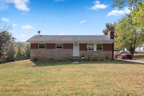 8156 Pea Ridge Rd, Brookville, IN, 47012 | Card Image