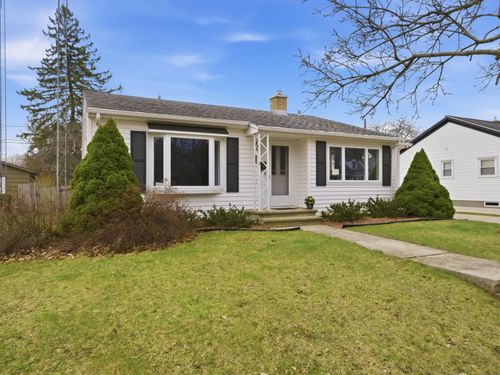 511 Oak St, Manitowoc, WI, 54220-2844 | Card Image