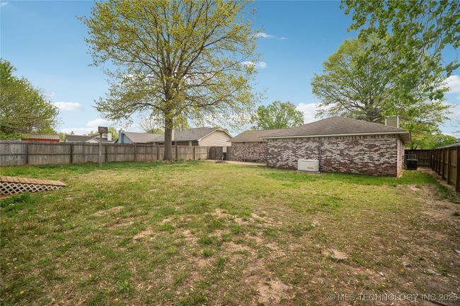 2922 S Main St, House other with 3 bedrooms, 2 bathrooms and null parking in Sapulpa OK | Image 26