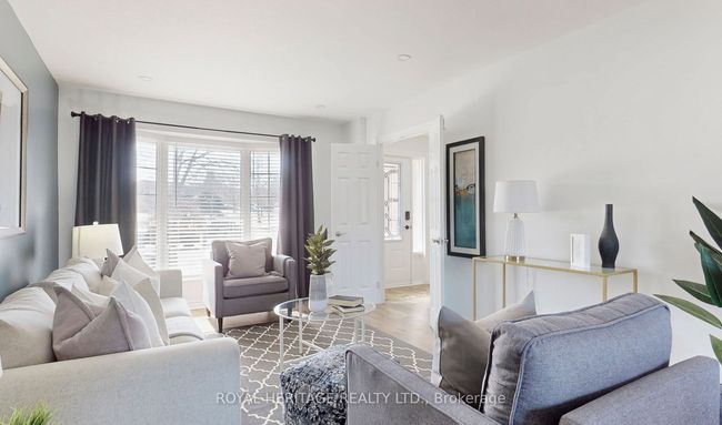 28 Cawker Crt, House other with 5 bedrooms, 4 bathrooms and 4 parking in Whitby ON | Image 9