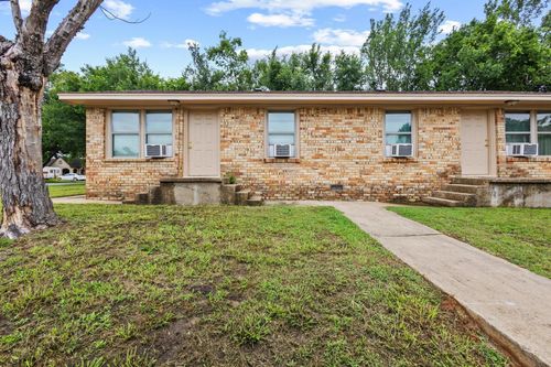 101-2-701 W Hull St, Denison, TX, 75020-5040 | Card Image