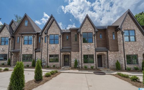 4228 Oakview Ln, Vestavia, AL, 35243-5713 | Card Image