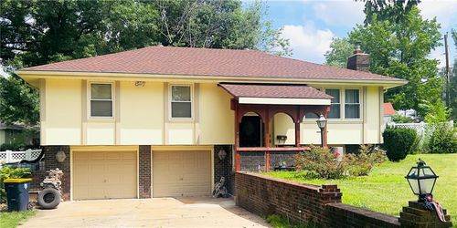 5708 E 100th St, Kansas City, MO, 64137-1361 | Card Image