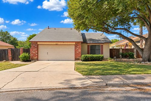 13447 Pebble Holw, San Antonio, TX, 78217-1837 | Card Image