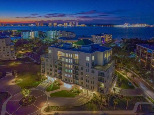 605-8 Palm Ter, BELLEAIR, FL, 33756-1886 | Card Image