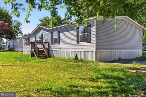 27-4550 Bull Road, Dover, PA, 17315 | Card Image