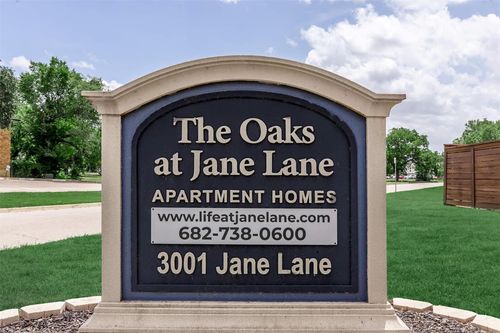 302-3001 Jane Ln, Haltom City, TX, 76117-4500 | Card Image