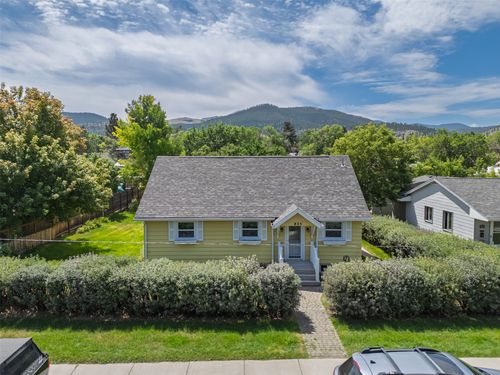 825 12th Ave, Helena, MT, 59601-3767 | Card Image