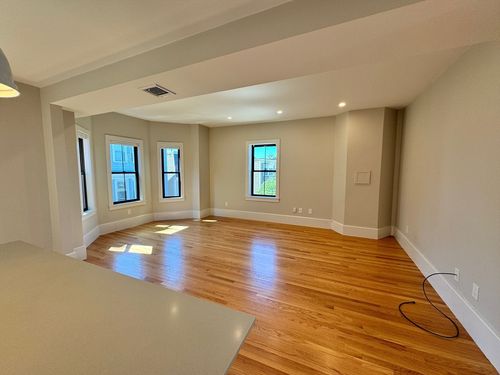 1-3 Bartlett St, Boston, MA, 02129-2514 | Card Image