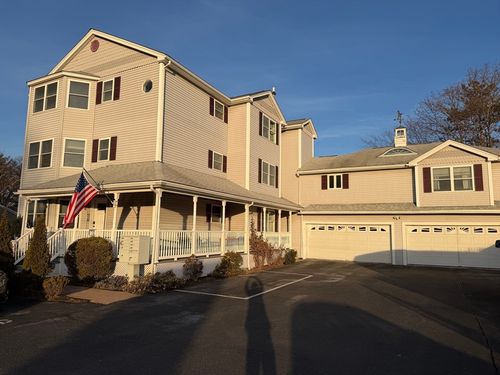 e-437 N Main St, Andover, MA, 01810-1331 | Card Image