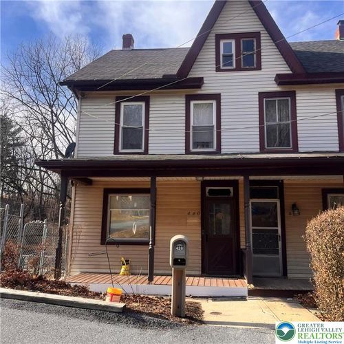 420 7th St, Slatington, PA, 18080-1629 | Card Image