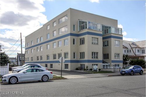 102-15 Garfield Ave, Avon-By-The-Sea, NJ, 07717-1445 | Card Image