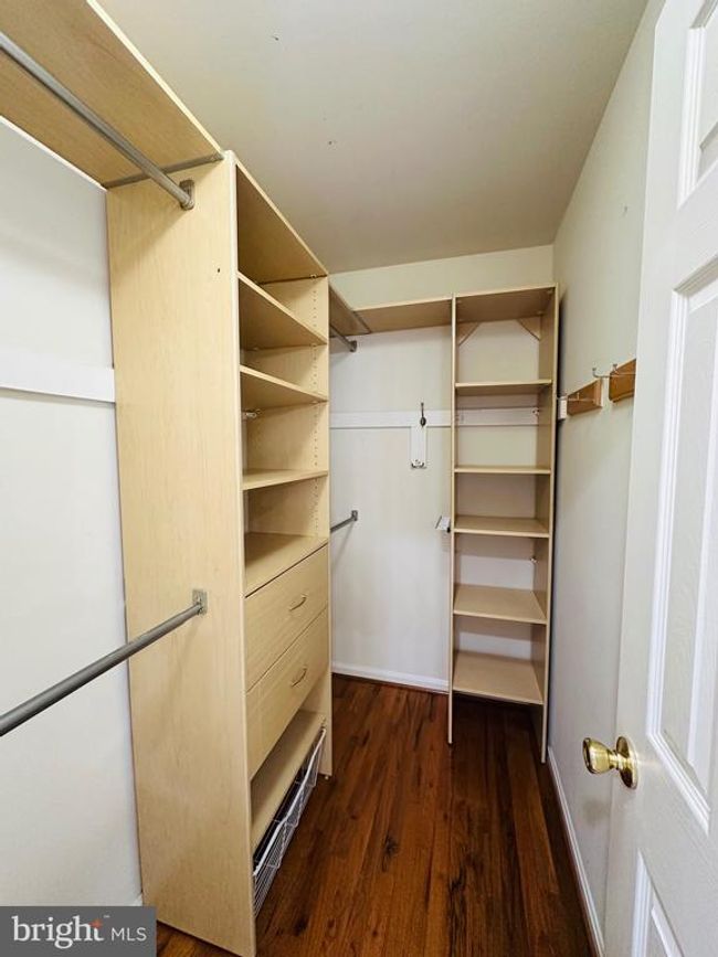 2975 Caribbean Ct, House other with 5 bedrooms, 4 bathrooms and null parking in Fairfax VA | Image 22