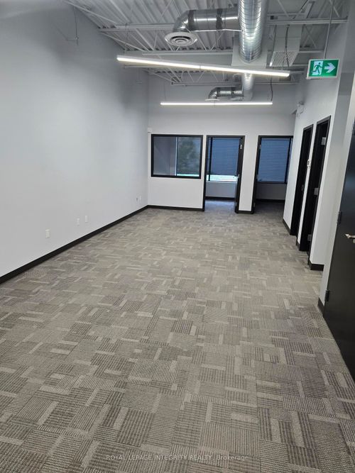 210-2310 N St Laurent Boulevard N, Hunt Club - South Keys and Area, ON, K2A1H1 | Card Image