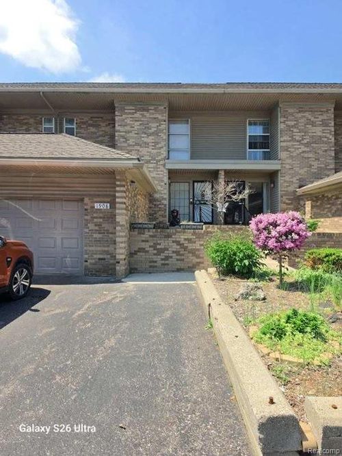 1908 Thornhill Place, Detroit, MI, 48207 | Card Image