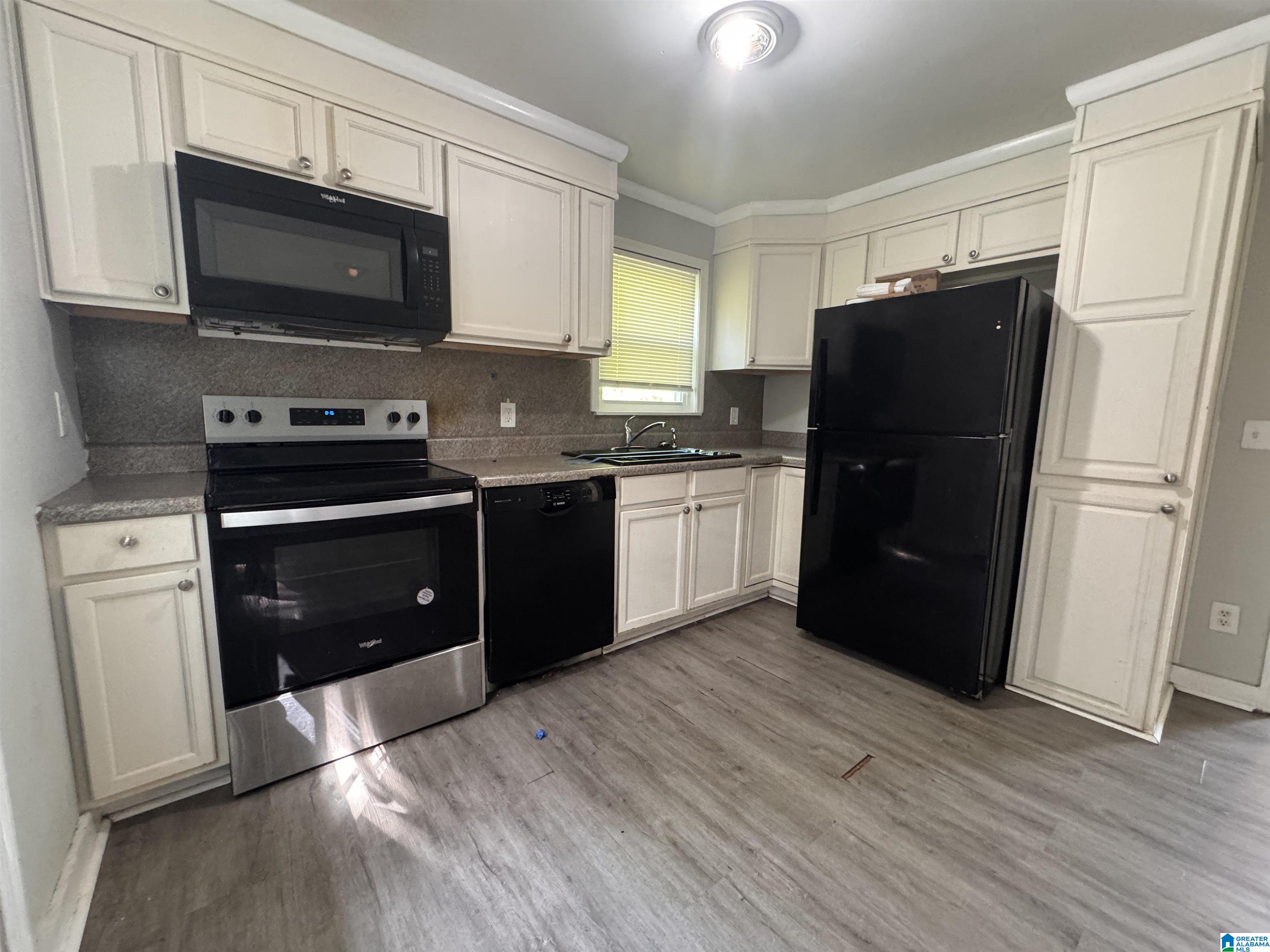 Residential in PINSON 2