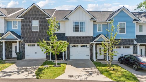 605 Longfellow Ln, Smyrna, TN, 37167-1724 | Card Image