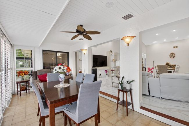 6858 Fountains Cir, Condo with 3 bedrooms, 3 bathrooms and null parking in Lake Worth FL | Image 32