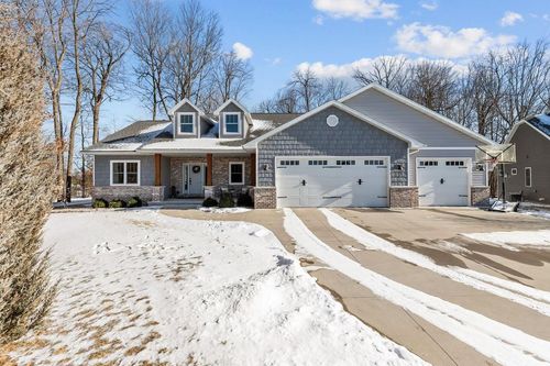 1143 Ava Court, FOX CROSSING, WI, 54956 | Card Image
