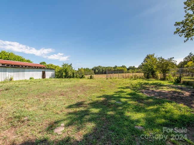 8670 Nc 200 Hwy, House other with 3 bedrooms, 1 bathrooms and null parking in Midland NC | Image 40