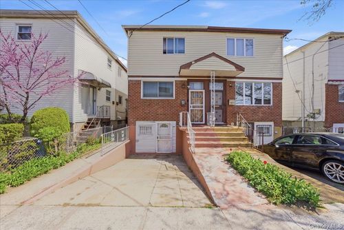 1649 E 93rd St, Brooklyn, NY, 11236-5221 | Card Image
