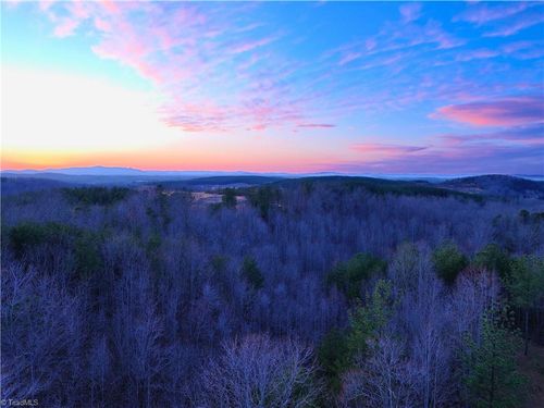 427 Trott Cir, Martinsville, VA, 24112 | Card Image