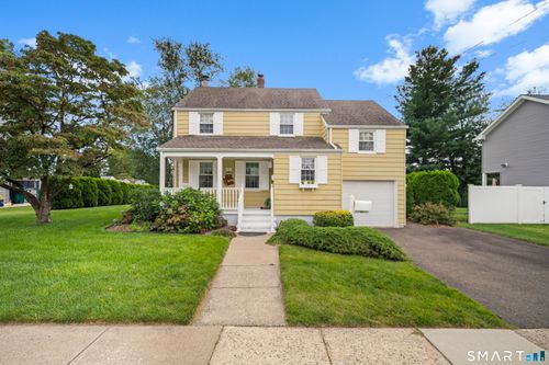 37 Sunflower Ave, Stratford, CT, 06614-2787 | Card Image