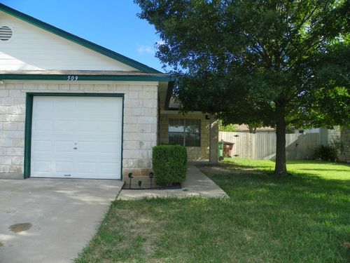 509 Texas Ave, Round Rock, TX, 78664-2217 | Card Image