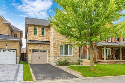 204 Everett St, Markham, ON, L6E1H2 | Card Image