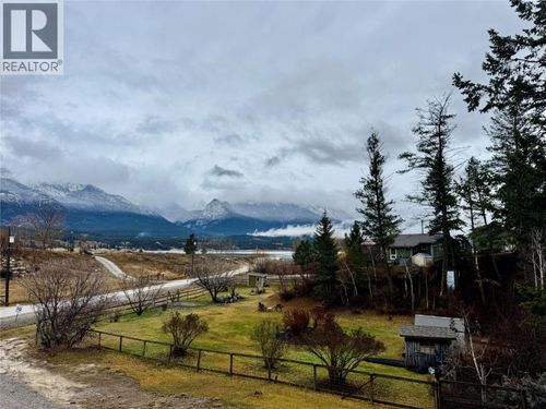 4549 Rushmere Rd, Invermere, BC, V0A1K4 | Card Image