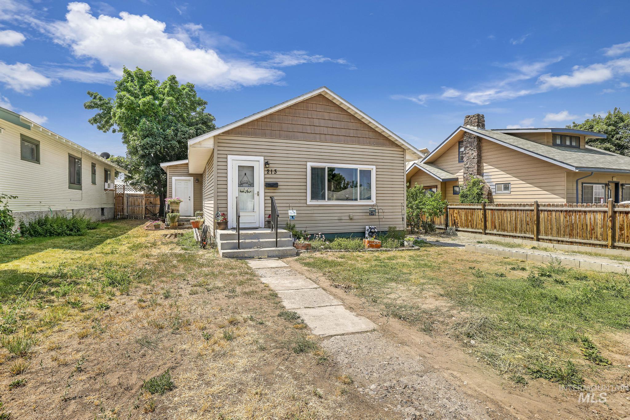 12th Ave, Buhl, ID 83316