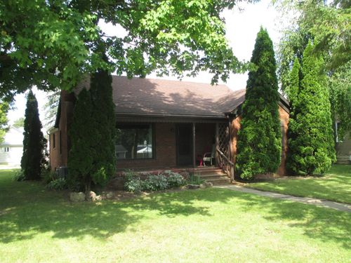 219 George St, Kendall, WI, 54638-8629 | Card Image