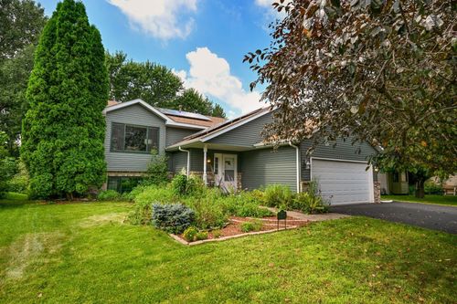 1920 Heath Ave N, Oakdale, MN, 55128-5204 | Card Image