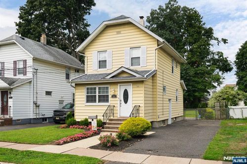 781 5th St, Lyndhurst, NJ, 07071-3213 | Card Image