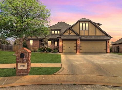1308 Glenmere Ct, Edmond, OK, 73003-2695 | Card Image