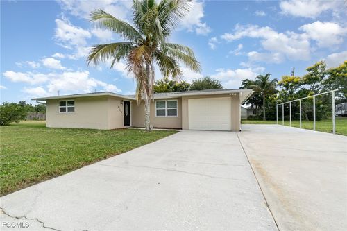 27245 Washington St, Punta Gorda, FL, 33983-8732 | Card Image