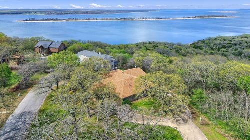 110 Eagleview Cir, Pottsboro, TX, 75076-4756 | Card Image