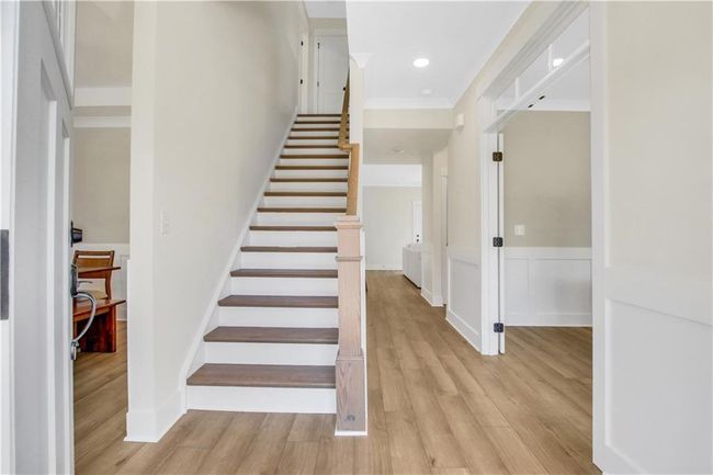 132 Marble Tree Way, House other with 3 bedrooms, 3 bathrooms and null parking in Ball Ground GA | Image 4