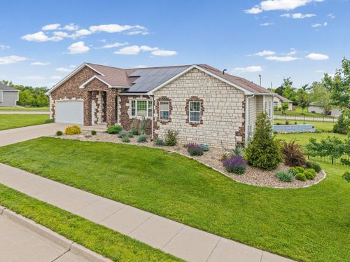 3901 Eagle View Ct, Columbia, MO, 65203-0898 | Card Image