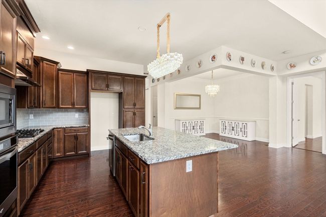 6 - 6 Glen Ellen Blvd, Condo with 3 bedrooms, 3 bathrooms and 2 parking in Millis MA | Image 8