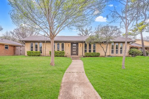 13551 Rawhide Pkwy, Farmers Branch, TX, 75234-4852 | Card Image