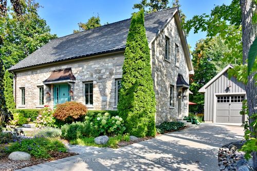 107 Stuart Crt, Thornbury, ON, N0H2P0 | Card Image