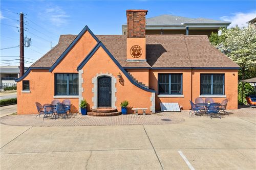 428 W Magnolia Ave, Auburn, AL, 36832-4614 | Card Image