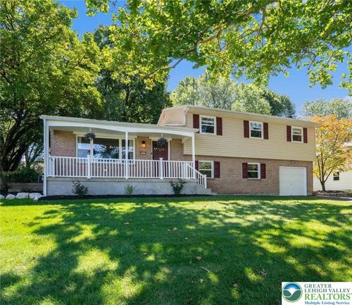 802 Lawrence Dr, Emmaus, PA, 18049-1531 | Card Image