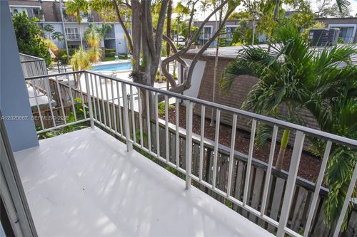 206a-9611 Sw 77th Ave, Miami, FL, 33156-2646 | Card Image