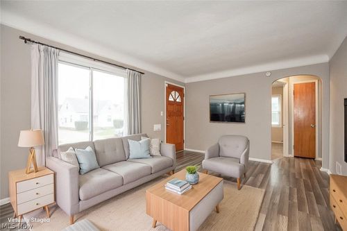 4656 W 146th St, Cleveland, OH, 44135-4502 | Card Image