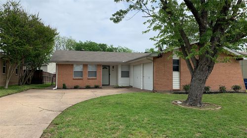 909 Memorial Dr, Wylie, TX, 75098-4132 | Card Image