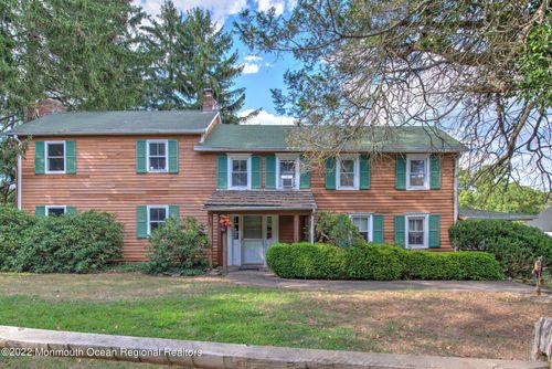 284 Millstone Rd, MILLSTONE TOWNSHIP, NJ, 08535-1213 | Card Image